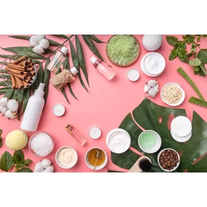 Rahasia Cantik di Balik Tabir: Eksplorasi Bahan Kimia Kosmetik yang Mengubah Permainan