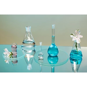 Dibalik Tabir Parfum: Kimia Aroma dalam Produk Kecantikan